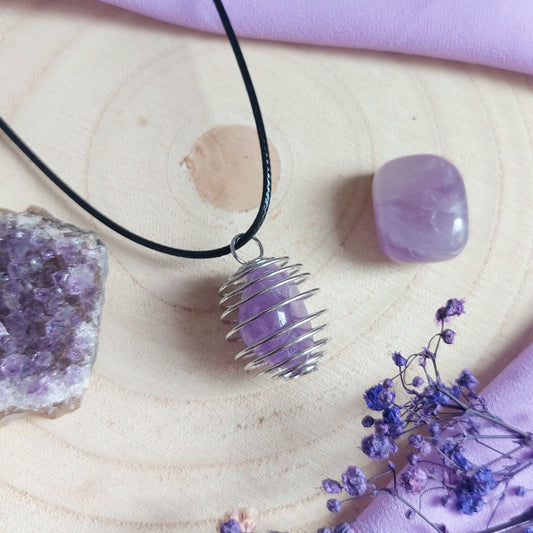 Collana con ciondolo gabbietta con ametista