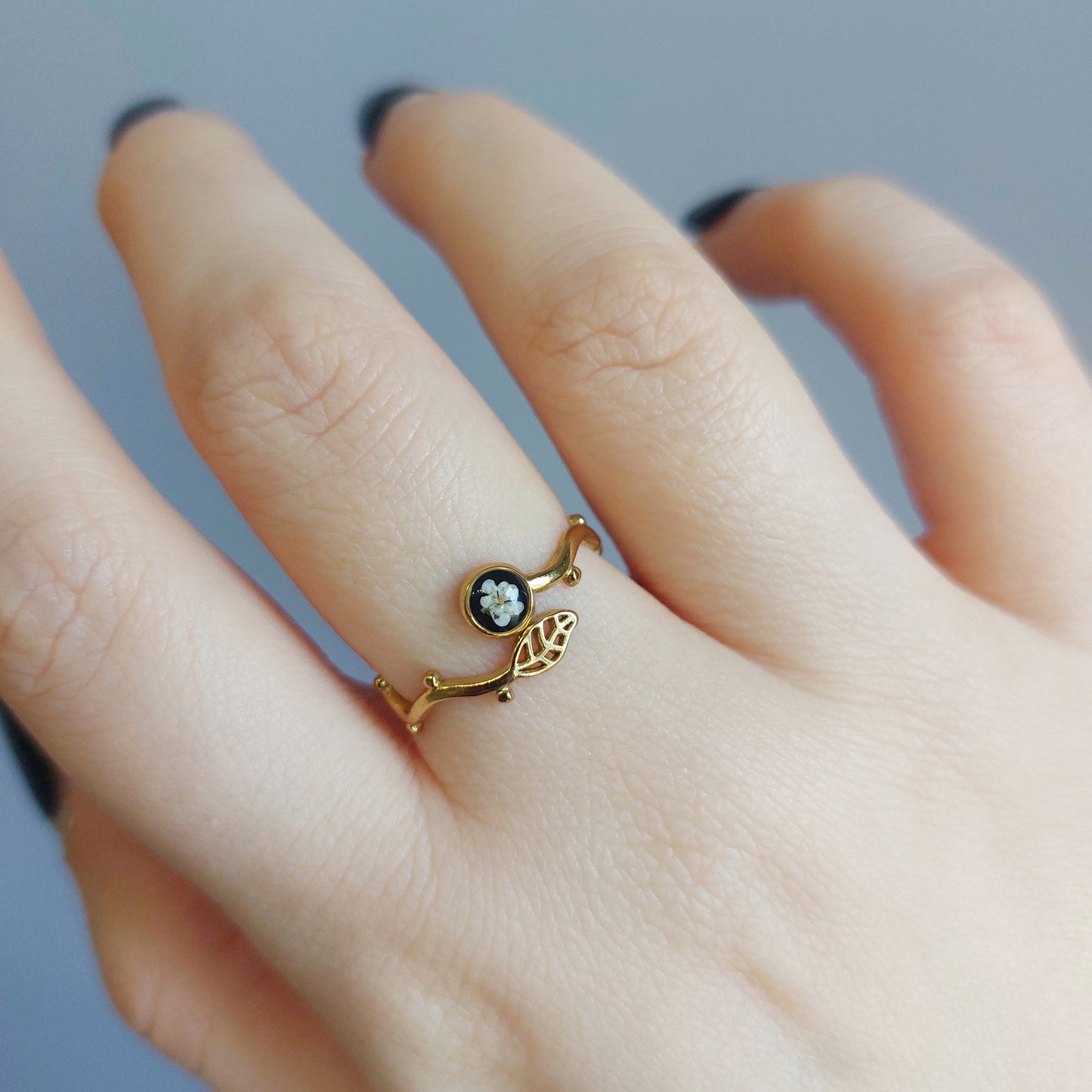 Anello "Intreccio Fiorito"