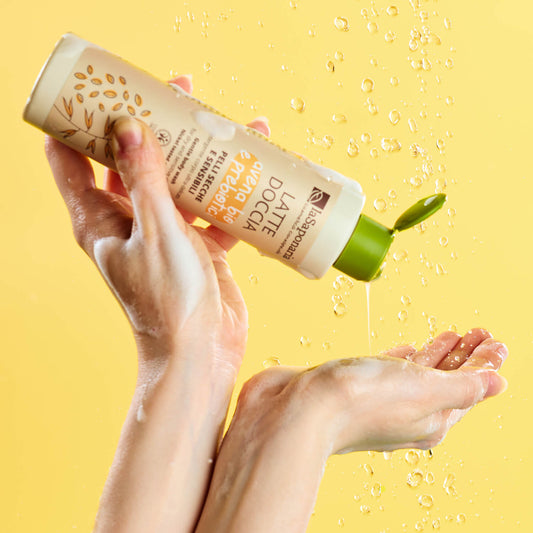 Latte doccia per pelli secche e sensibili - Avena Bio e Prebiotici - La Saponaria