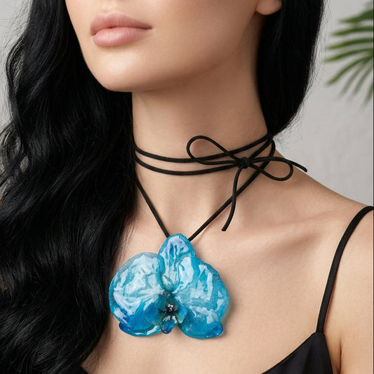 Choker Botanico con Orchidea Blu - Fatto a Mano