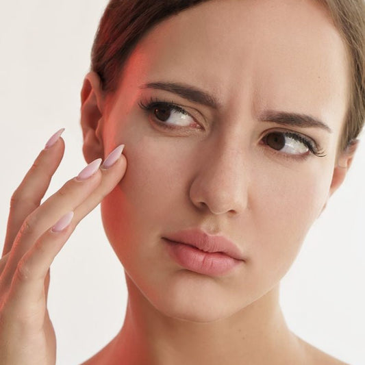 Come riconoscere il tuo tipo di pelle (test semplice)