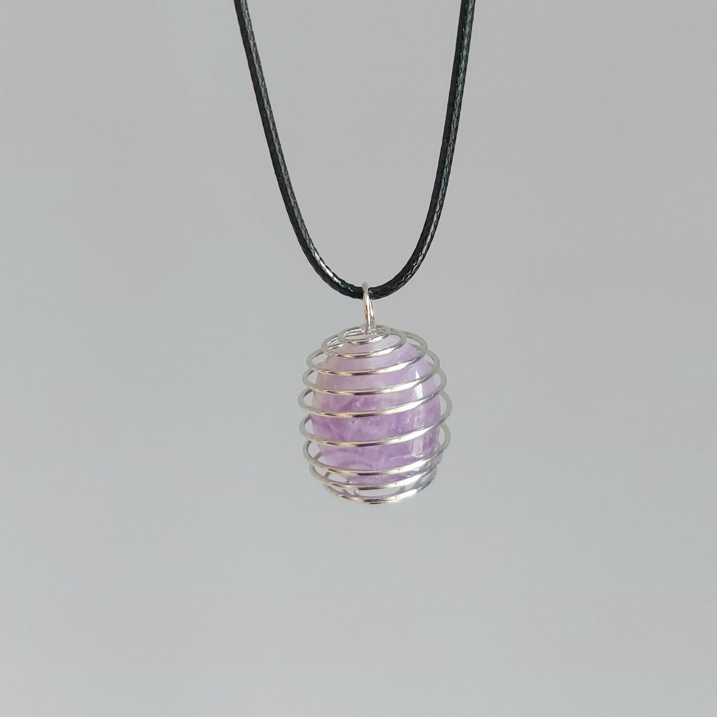 Collana con ciondolo gabbietta con ametista