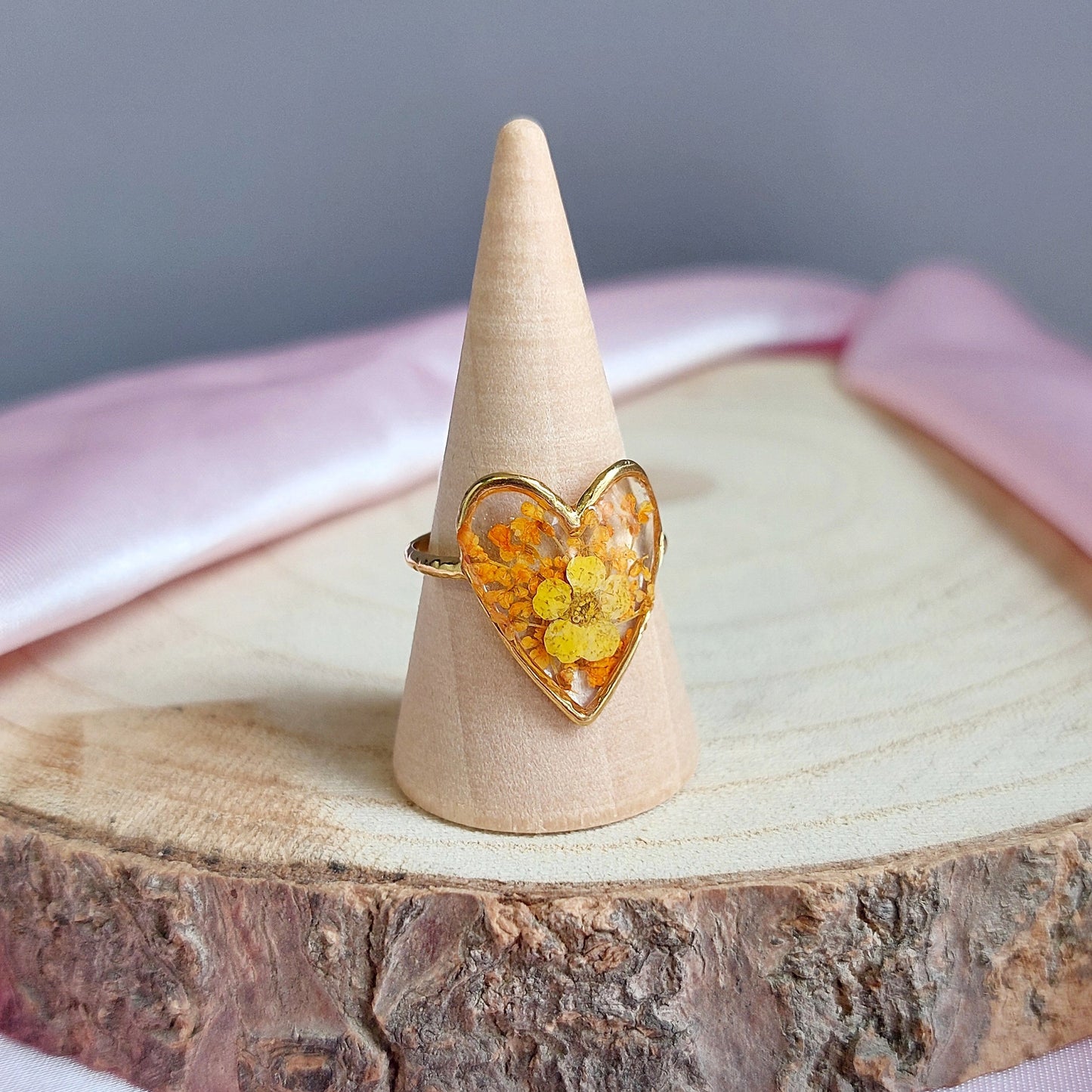 Anello "Cuore Fiorito" Giallo