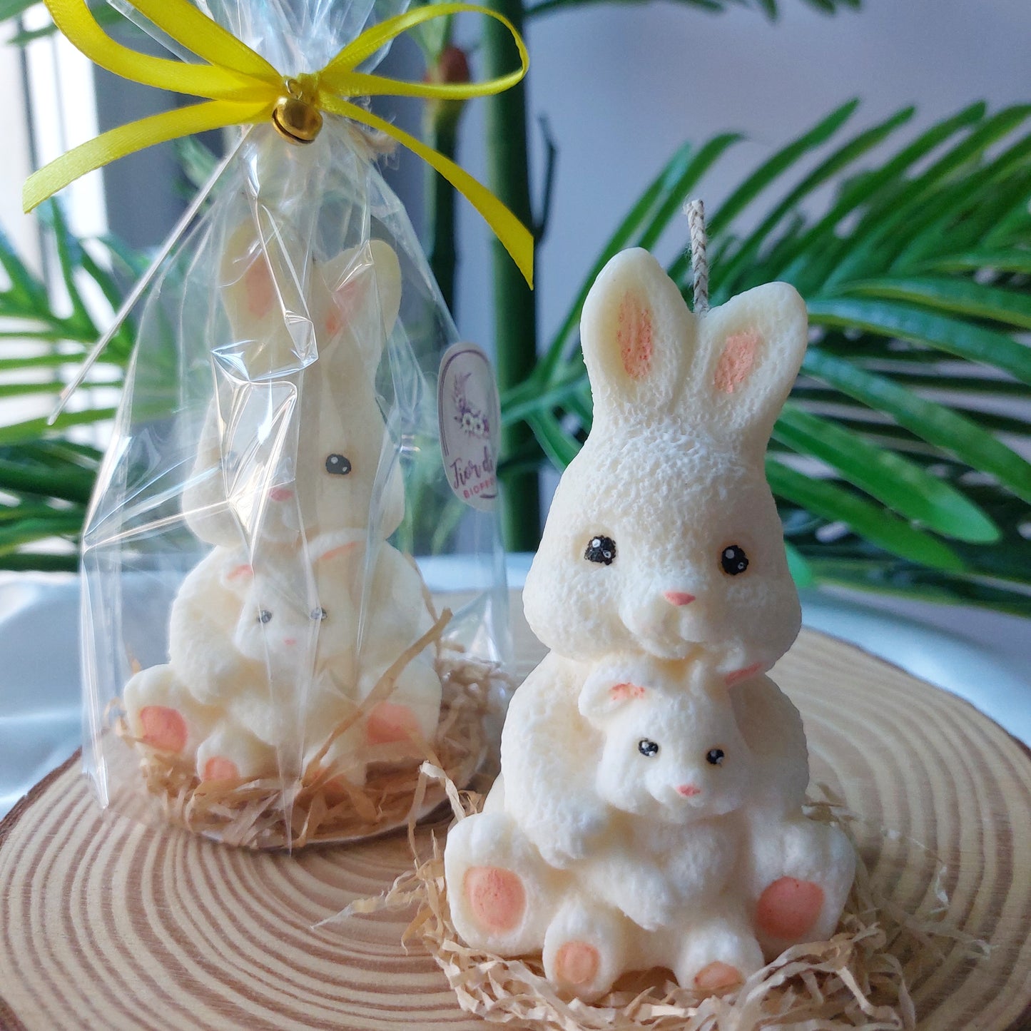 Candela a forma di coniglietto in cera di soia – Idea Regalo Pasqua