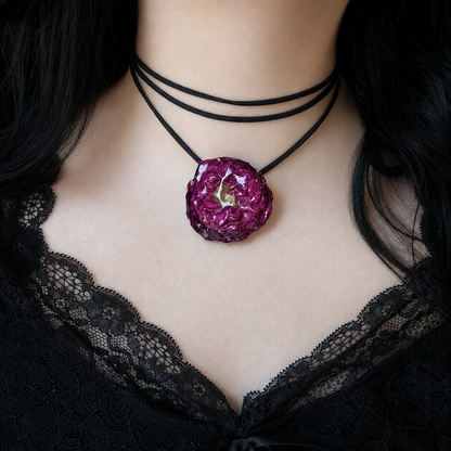 Choker Rosa Rossa - Gioiello Botanico Fatto a Mano