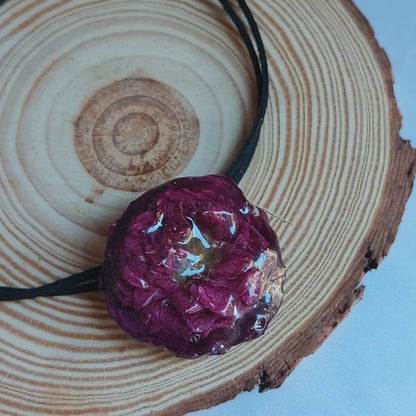 Choker Rosa Rossa - Gioiello Botanico Fatto a Mano