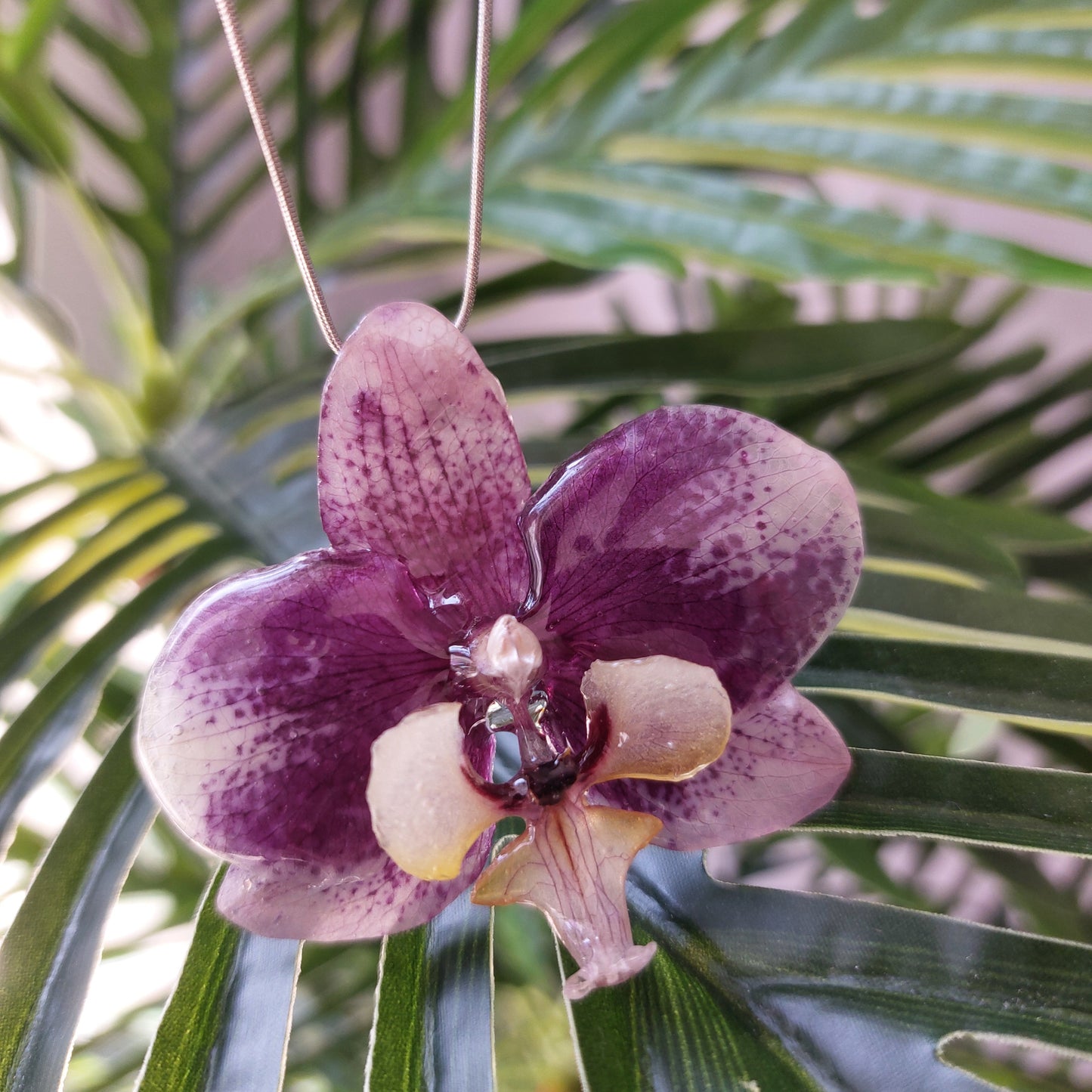 Collana Orchidea Viola