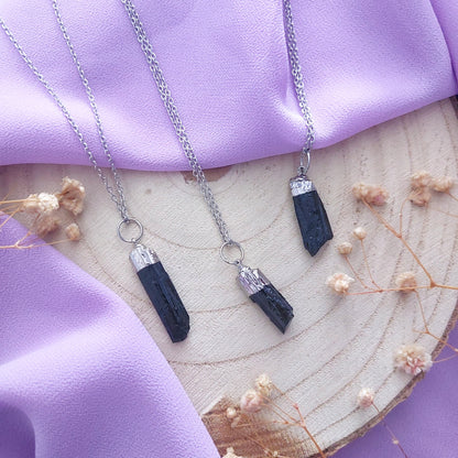 Collana con punta di Tormalina Nera