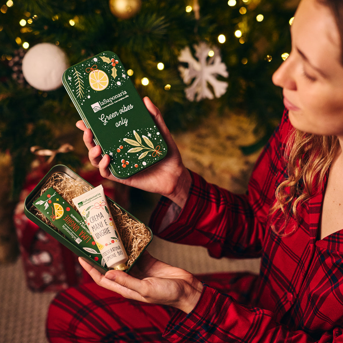 Scrigno "Bosco d'Inverno" - Crema mani Fitocheratina e Limone + Limetta - La Saponaria